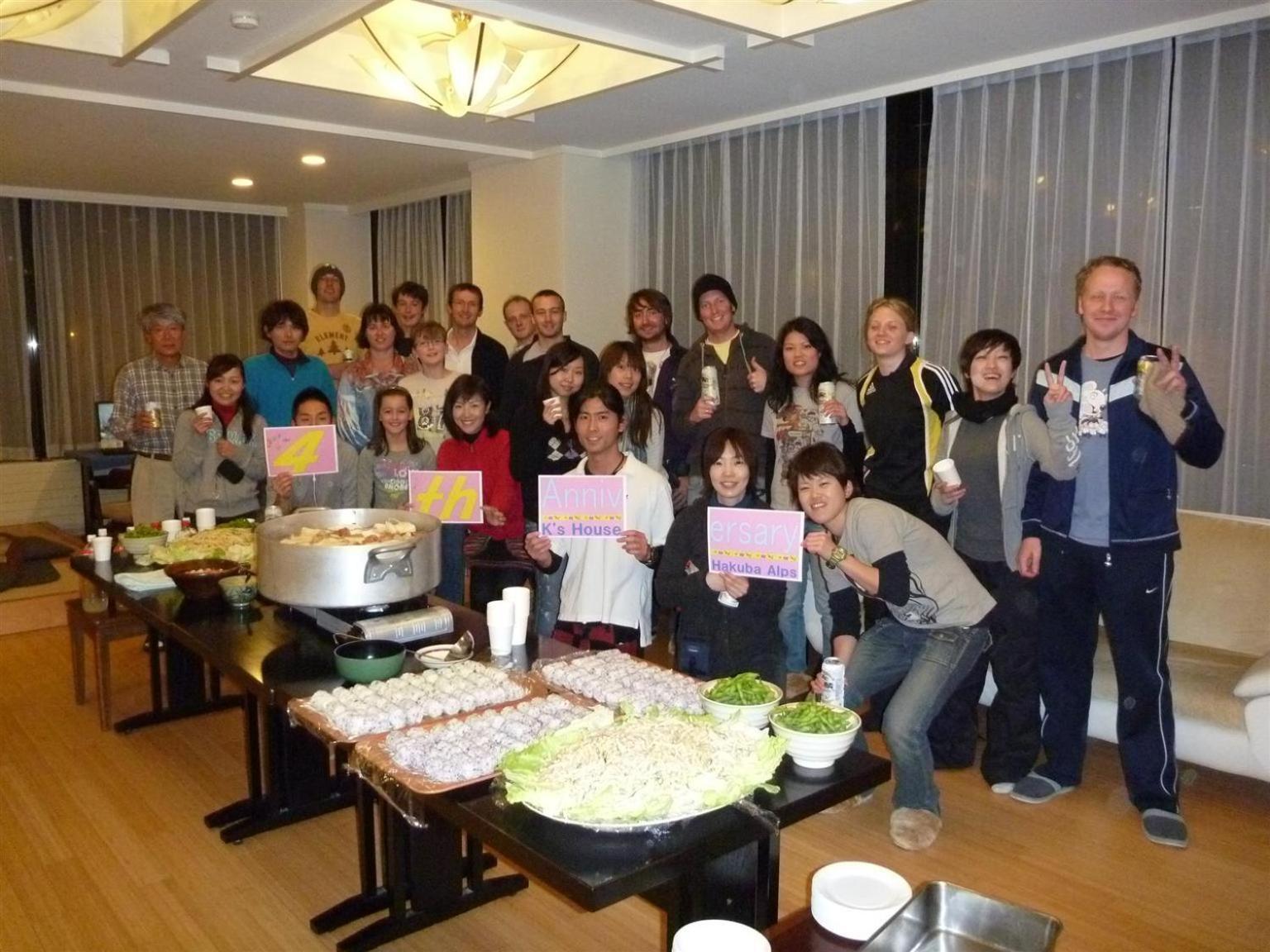 K'S House Hakuba Alps - Travelers Hostel Экстерьер фото
