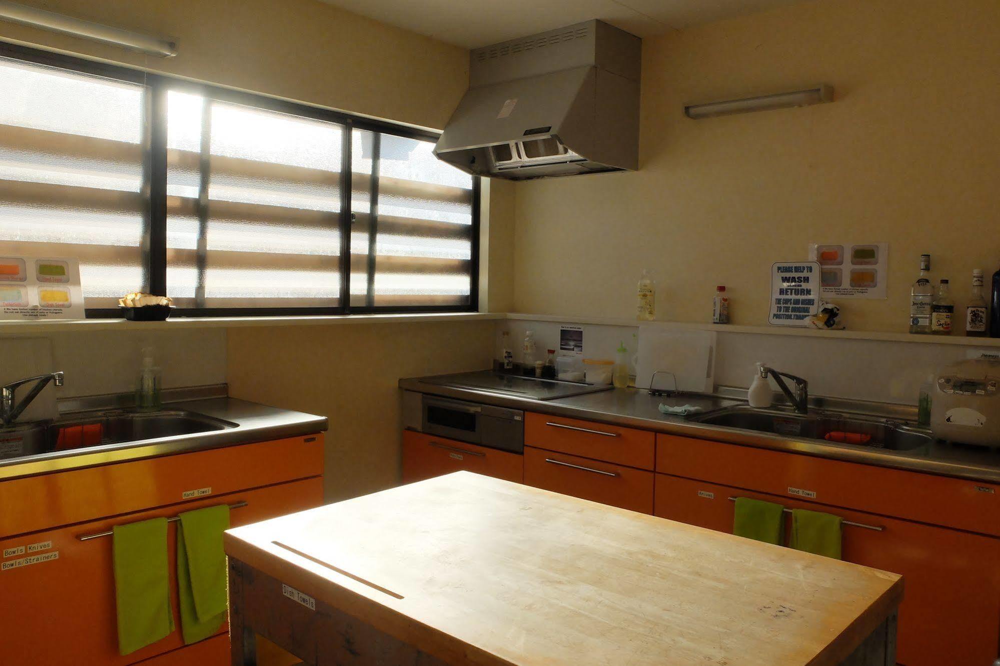 K'S House Hakuba Alps - Travelers Hostel Экстерьер фото