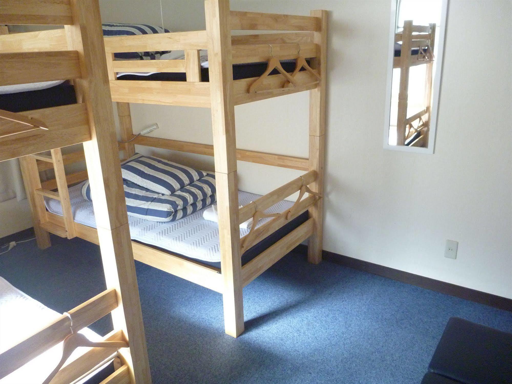 K'S House Hakuba Alps - Travelers Hostel Экстерьер фото