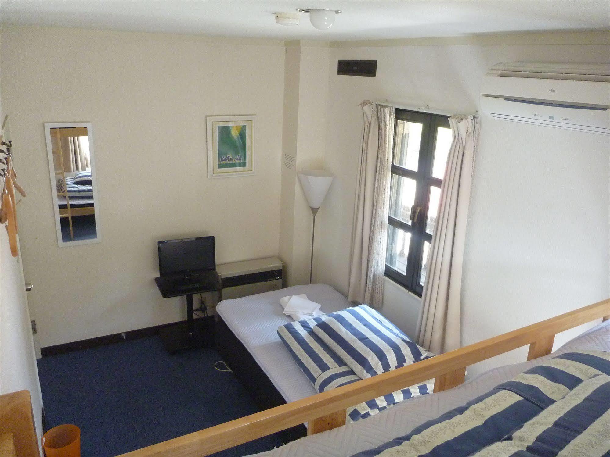 K'S House Hakuba Alps - Travelers Hostel Экстерьер фото